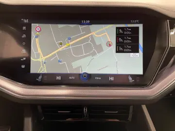VW Touareg 3.0 TDI 4M R-Line  AHK MATRIX KAMERA NAV