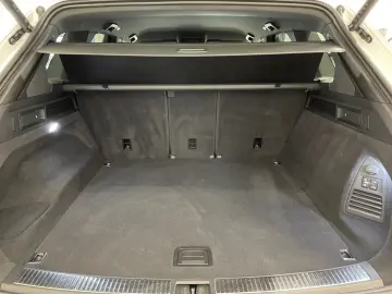 VW Touareg 3.0 TDI 4M R-Line  AHK MATRIX KAMERA NAV