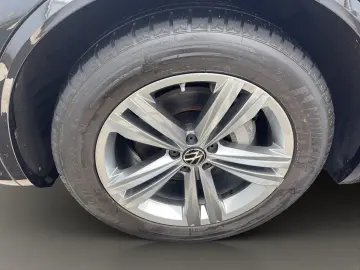 VW Touareg 3.0 V6 TDI 4Motion R-Line Pano R-Line LM