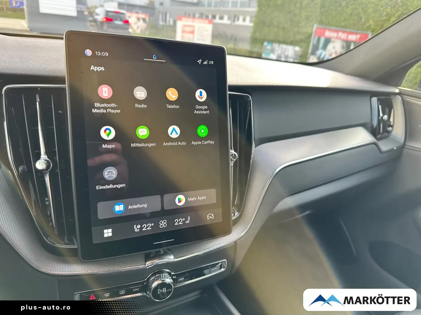 Volvo XC60 T8 AWD Plus Black Edition Plug-In Hybrid