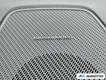 Volvo XC60 T8 AWD Plus Black Edition Plug-In Hybrid