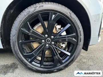 Volvo XC60 T8 AWD Plus Black Edition Plug-In Hybrid