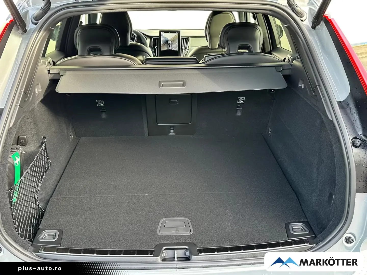 Volvo XC60 T8 AWD Plus Black Edition Plug-In Hybrid