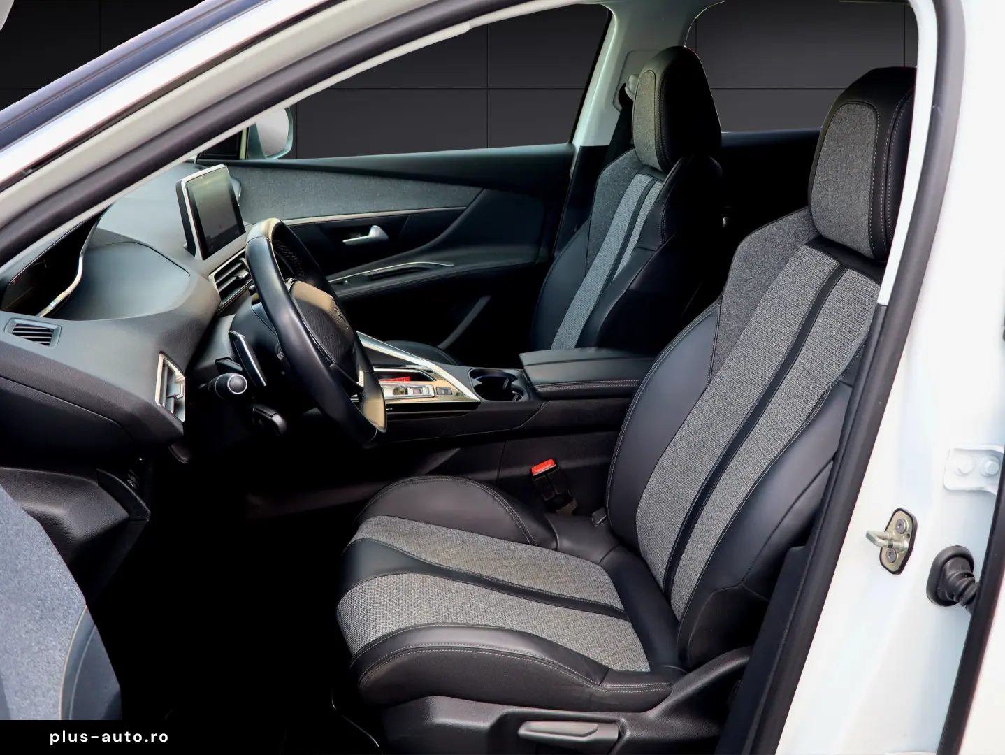 Peugeot 3008 PureTech 130 Stop & Start GPF EAT8 Allure