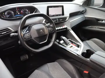 Peugeot 3008 PureTech 130 Stop & Start GPF EAT8 Allure