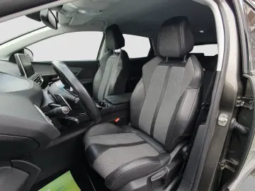 Peugeot 3008 1.2 PureTech Turbo S&S EAT8 Allure