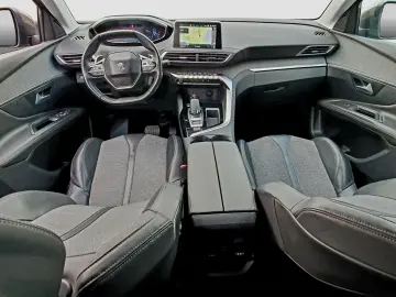 Peugeot 3008 1.2 PureTech Turbo S&S EAT8 Allure