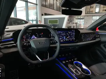 Audi A6 TDI Limousine S-line  TechPlus-P. Matrix ACC