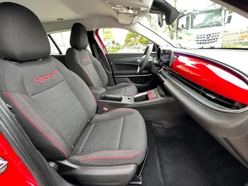 Fiat 600 e 115 kW Red