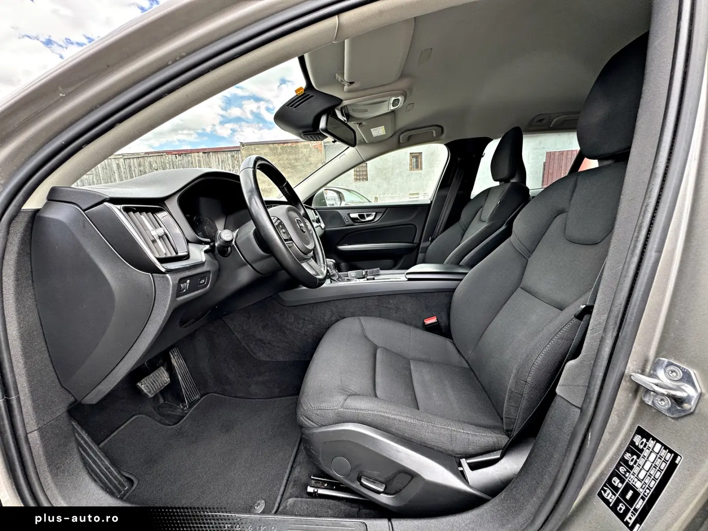 VOLVO V60 D3 Geartronic Momentum