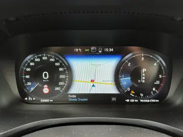 VOLVO V60 D3 Geartronic Momentum