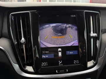 VOLVO V60 D3 Geartronic Momentum