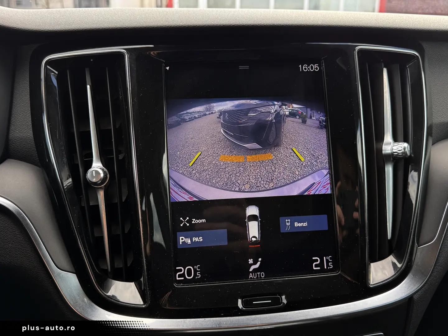 VOLVO V60 D3 Geartronic Momentum