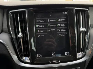 VOLVO V60 D3 Geartronic Momentum