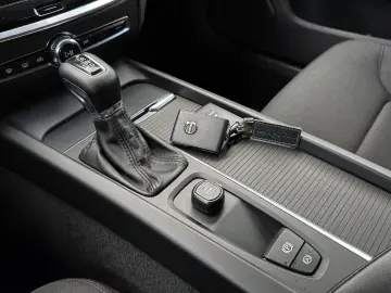 VOLVO V60 D3 Geartronic Momentum