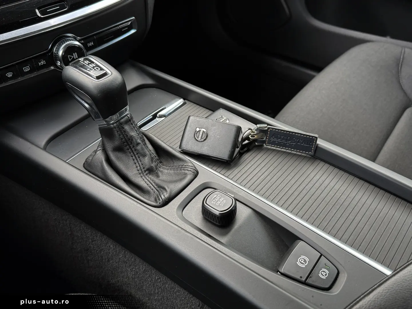 VOLVO V60 D3 Geartronic Momentum