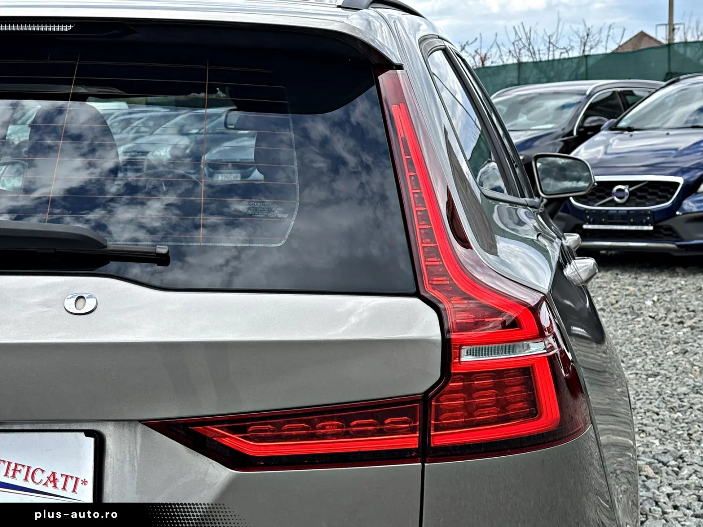 VOLVO V60 D3 Geartronic Momentum
