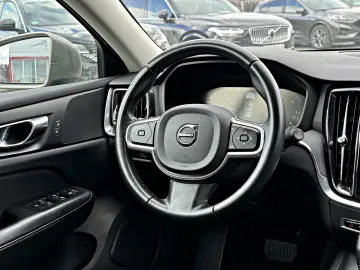 VOLVO V60 D3 Geartronic Momentum