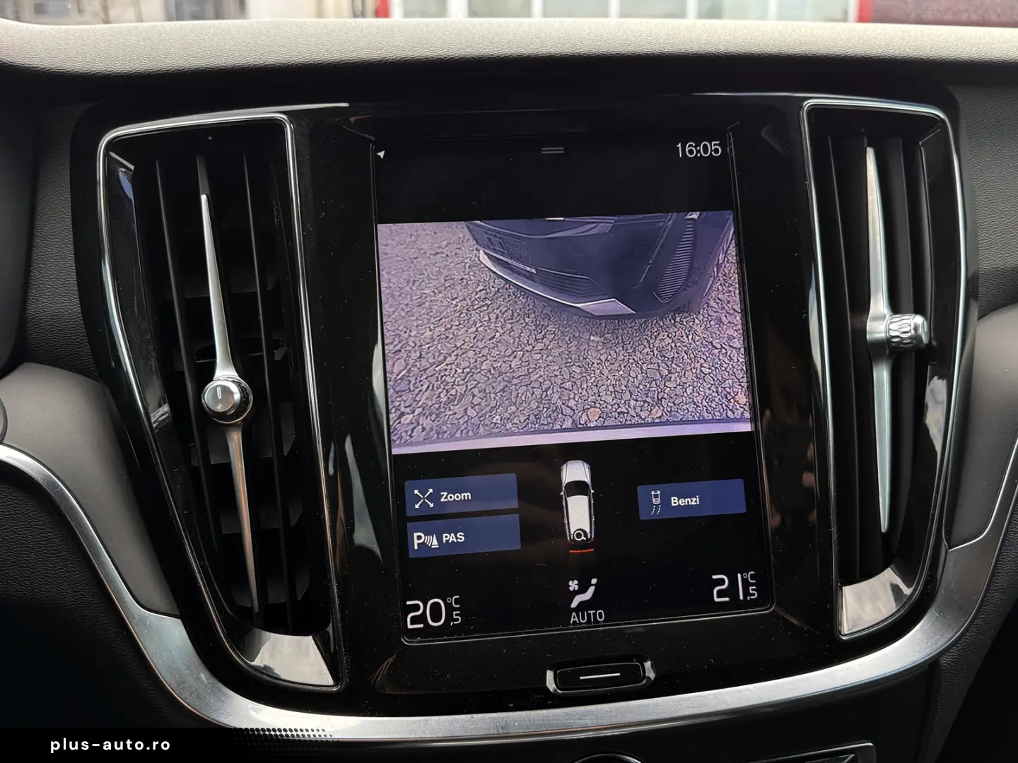 VOLVO V60 D3 Geartronic Momentum