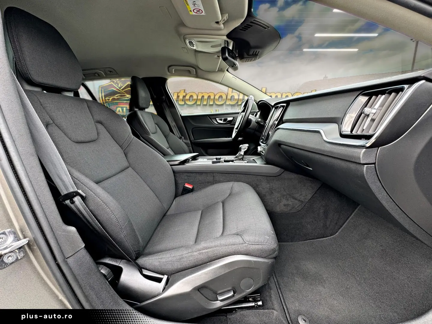 VOLVO V60 D3 Geartronic Momentum