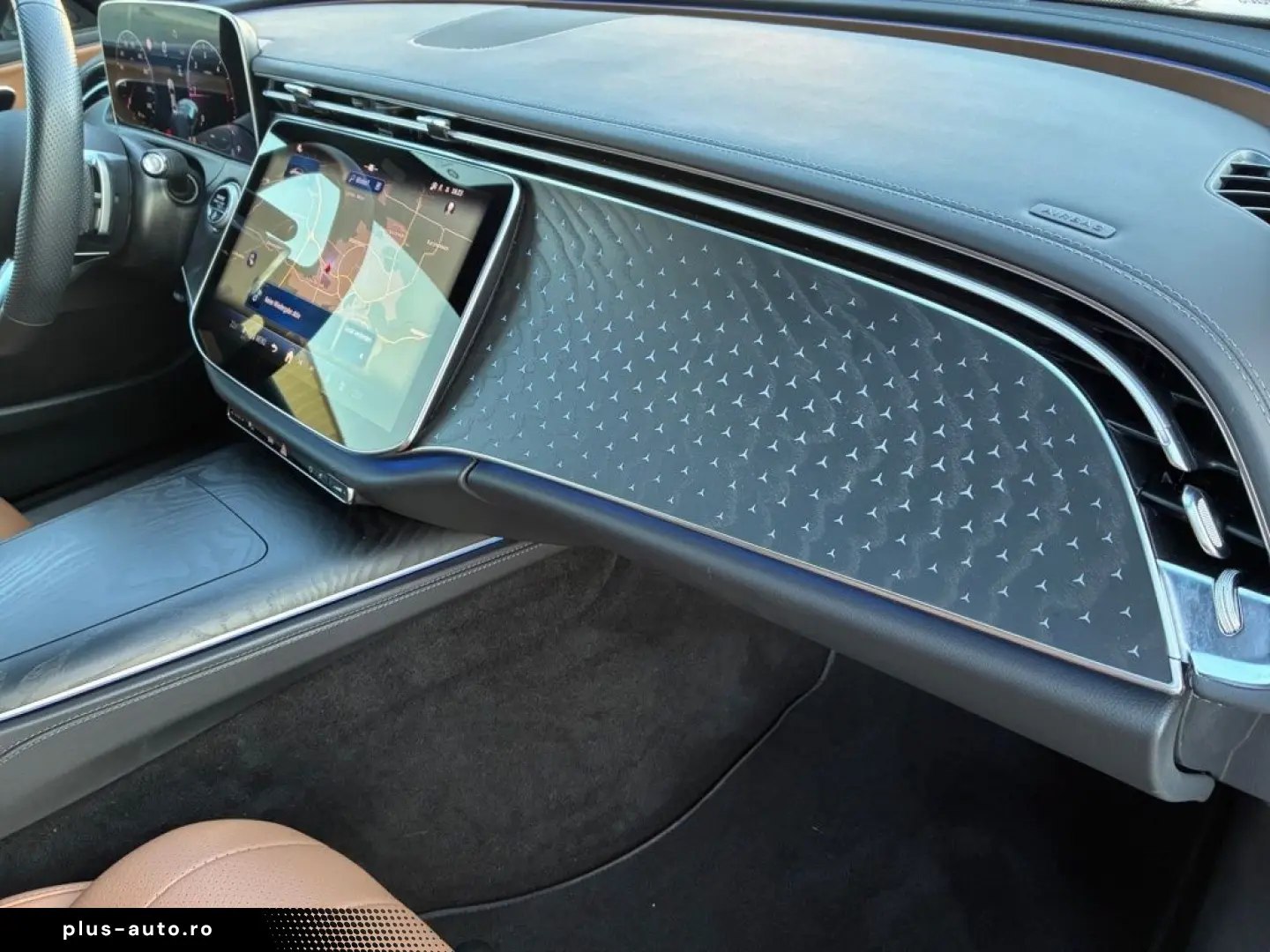 MERCEDES-BENZ E 220 d AMG Night Navi Amb CarPlay Kamera