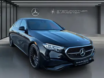 MERCEDES-BENZ E 220 d AMG Night Navi Amb CarPlay Kamera
