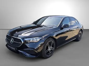 MERCEDES-BENZ E 200 AMG Night Leder braun Burmester 4D