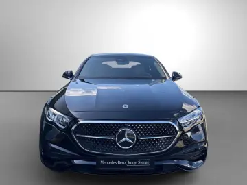 MERCEDES-BENZ E 200 AMG Night Leder braun Burmester 4D