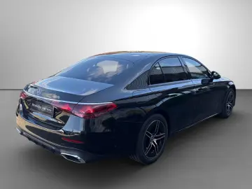 MERCEDES-BENZ E 200 AMG Night Leder braun Burmester 4D