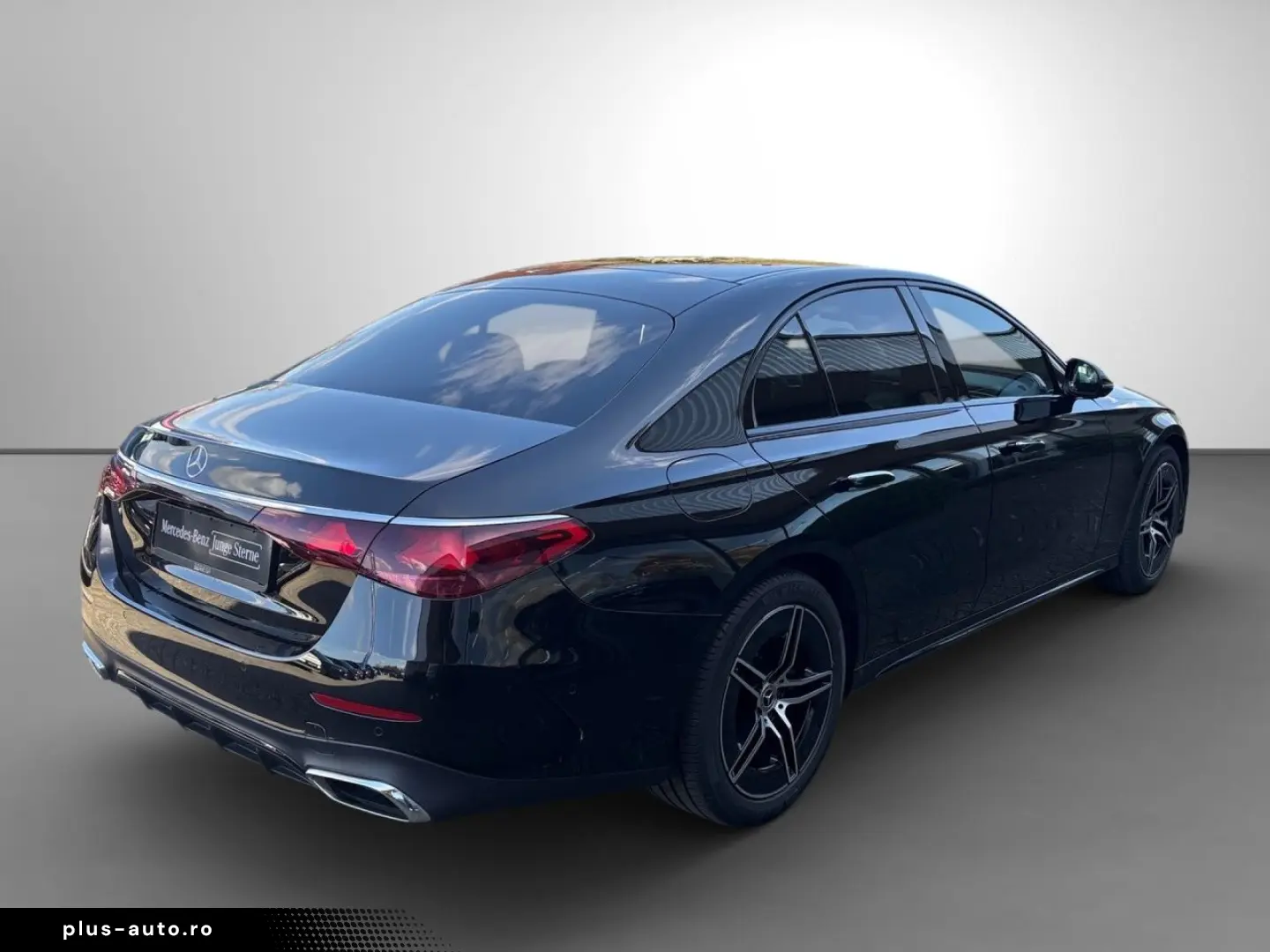 MERCEDES-BENZ E 200 AMG Night Leder braun Burmester 4D