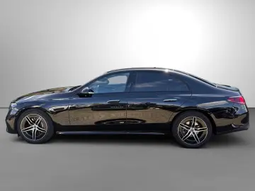 MERCEDES-BENZ E 200 AMG Night Leder braun Burmester 4D