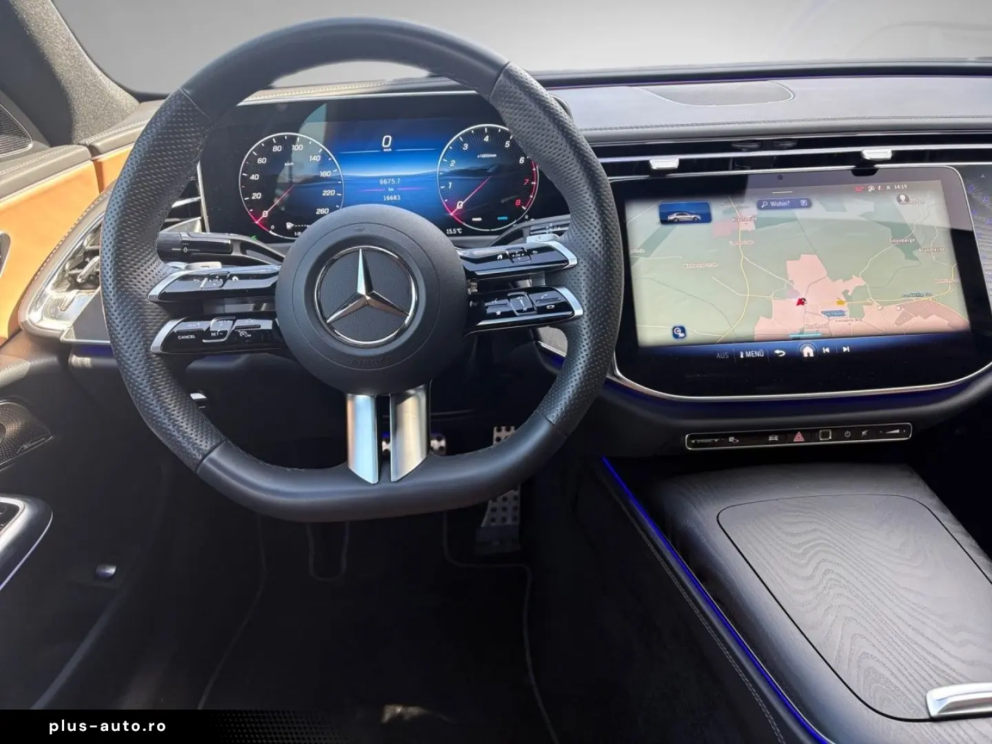MERCEDES-BENZ E 200 AMG Night Leder braun Burmester 4D