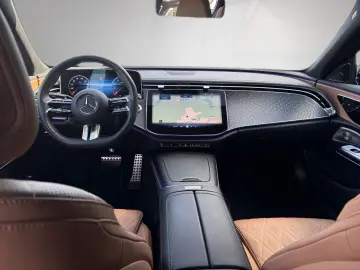 MERCEDES-BENZ E 200 AMG Night Leder braun Burmester 4D