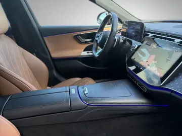 MERCEDES-BENZ E 200 AMG Night Leder braun Burmester 4D