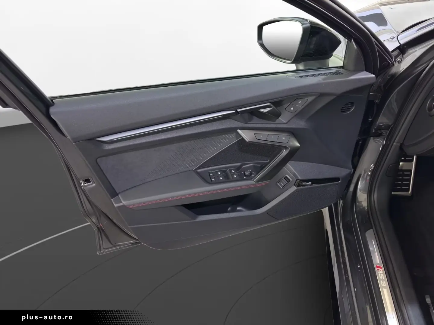 Audi RS 3 Sportback 2.5 TFSI quattro S tronic   NAVI