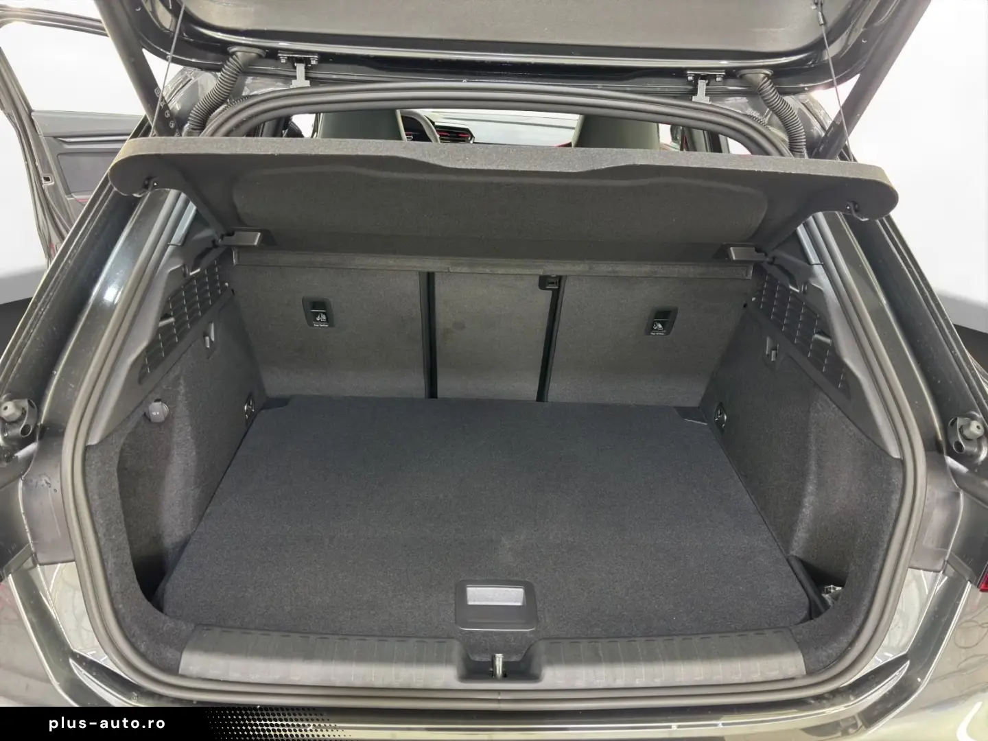 Audi RS 3 Sportback 2.5 TFSI quattro S tronic   NAVI