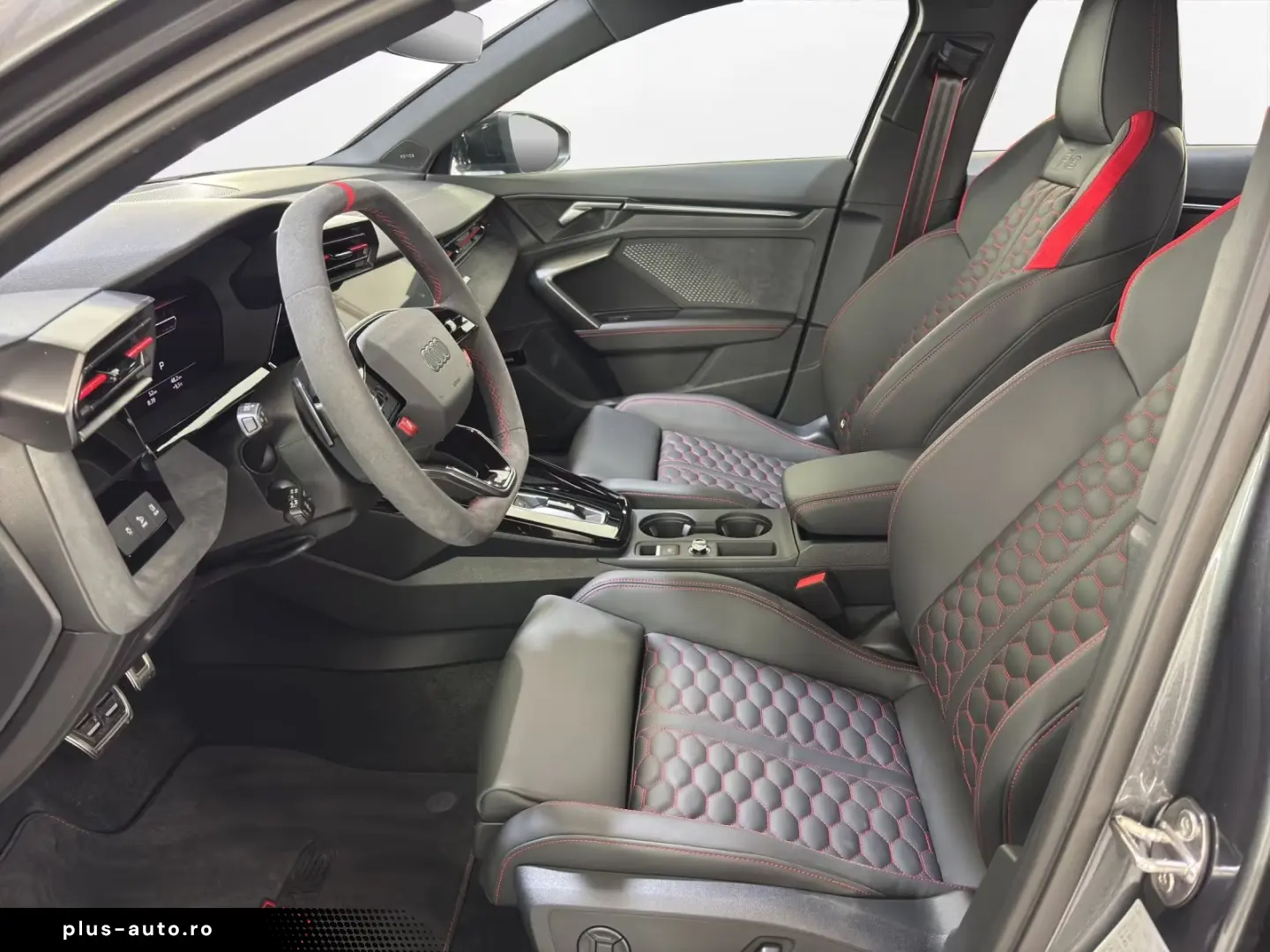 Audi RS 3 Sportback 2.5 TFSI quattro S tronic   NAVI