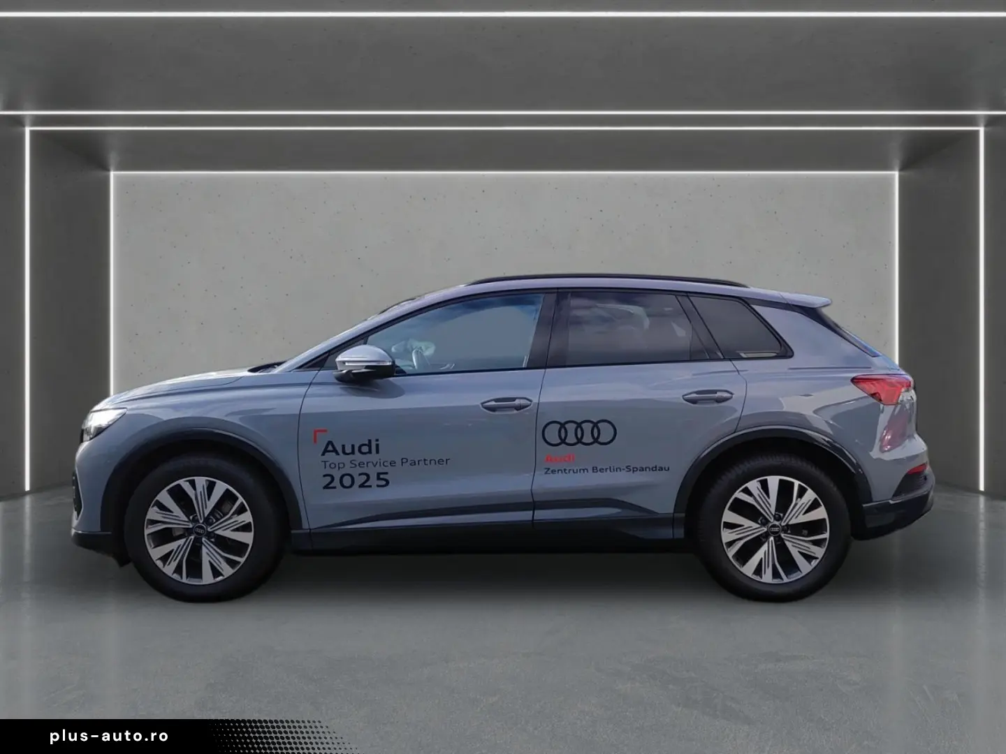 AUDI Q4 e-tron 35 Adv.  Opt.-Schwarz  Assist  R-CAM