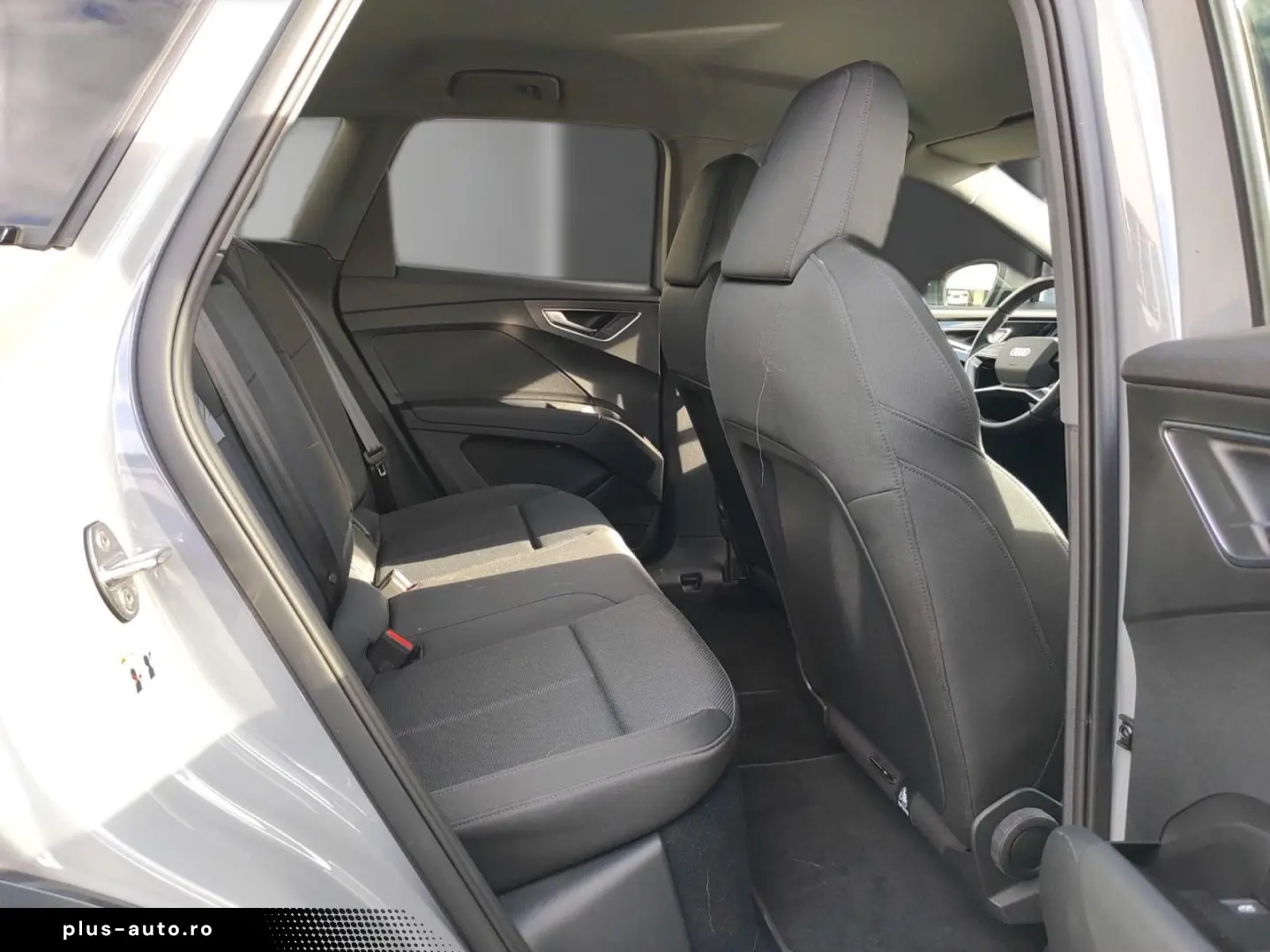 AUDI Q4 e-tron 35 Adv.  Opt.-Schwarz  Assist  R-CAM