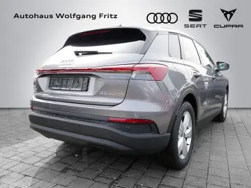 AUDI Q4 35 e-tron LED NAVIGATION SHZ PDC KLIMA FSE BT