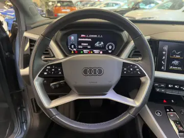 AUDI Q4 e-tron 45 ACC Sonos AHK Advanced CAM SHZ navi