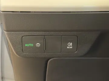 AUDI Q4 e-tron 45 ACC Sonos AHK Advanced CAM SHZ navi