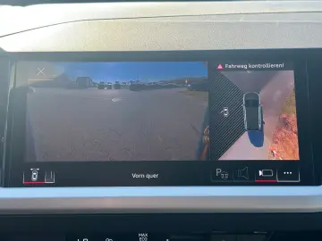 AUDI Q4 e-tron 40 NAV  HuD PARKEN 360