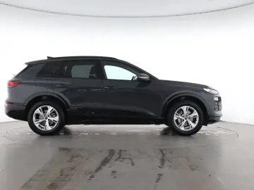 AUDI Q6 e-tron   LED   Umgebungskameras