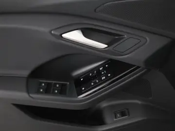 AUDI Q6 e-tron   LED   Umgebungskameras