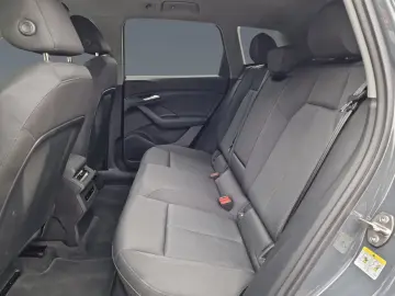 AUDI Q6 e-tron TECH LED  ACC KAM.