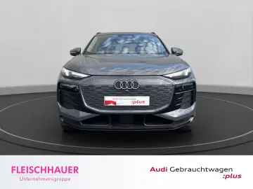 AUDI Q6 e-tron Matrix Navi 360  Tech App ACC Wärmepum