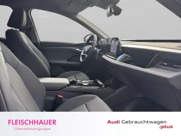 AUDI Q6 e-tron Matrix Navi 360  Tech App ACC Wärmepum