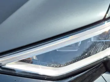 AUDI Q8 e-tron CAM Virtuall Matrix APP Quattro