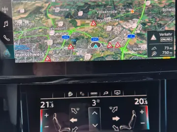 AUDI Q8 e-tron CAM Virtuall Matrix APP Quattro